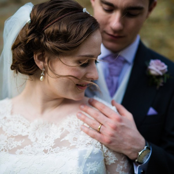 A wedding at Caswell House - Emily & Stefan's Preview
